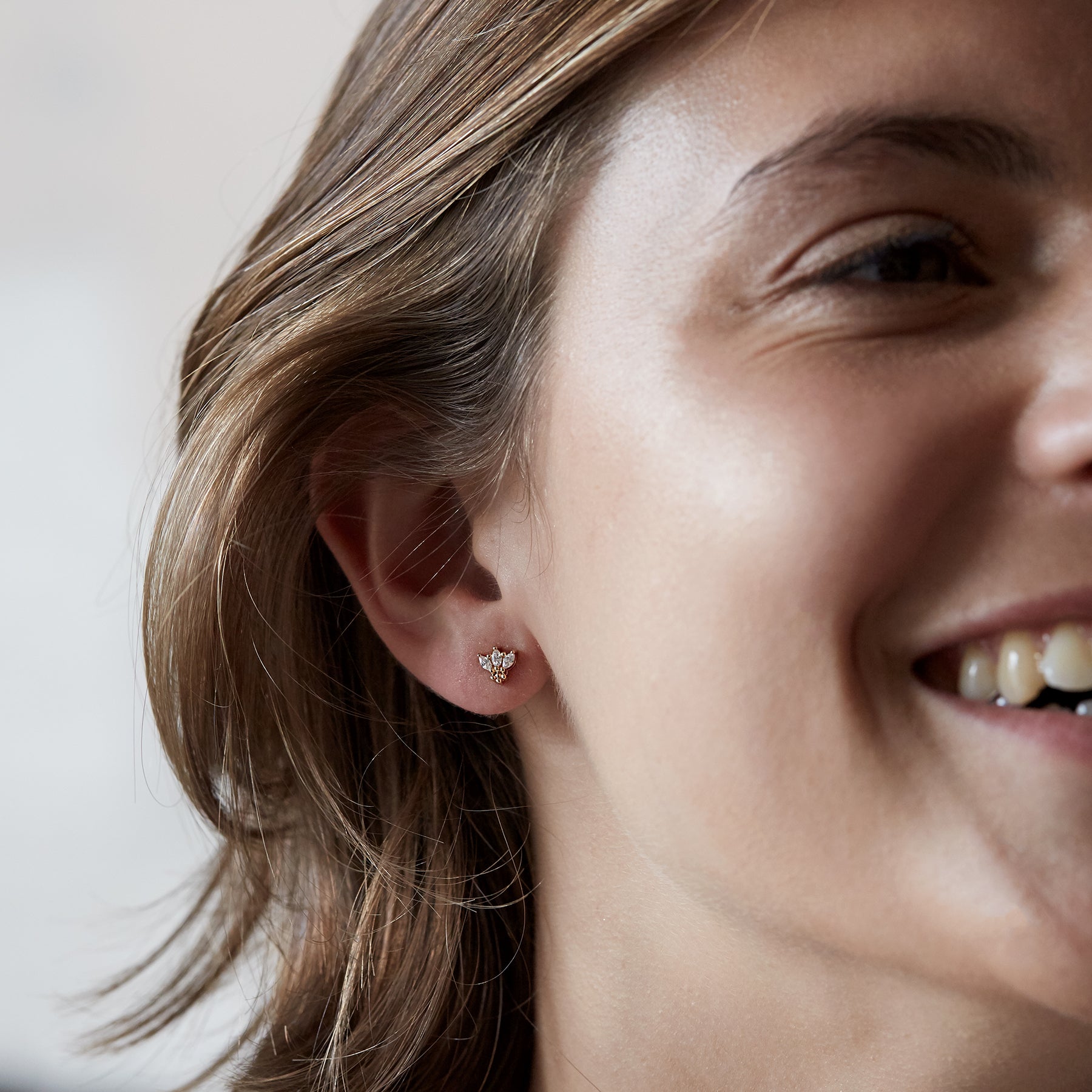Aros REINA ZIRCONIA (la unidad)