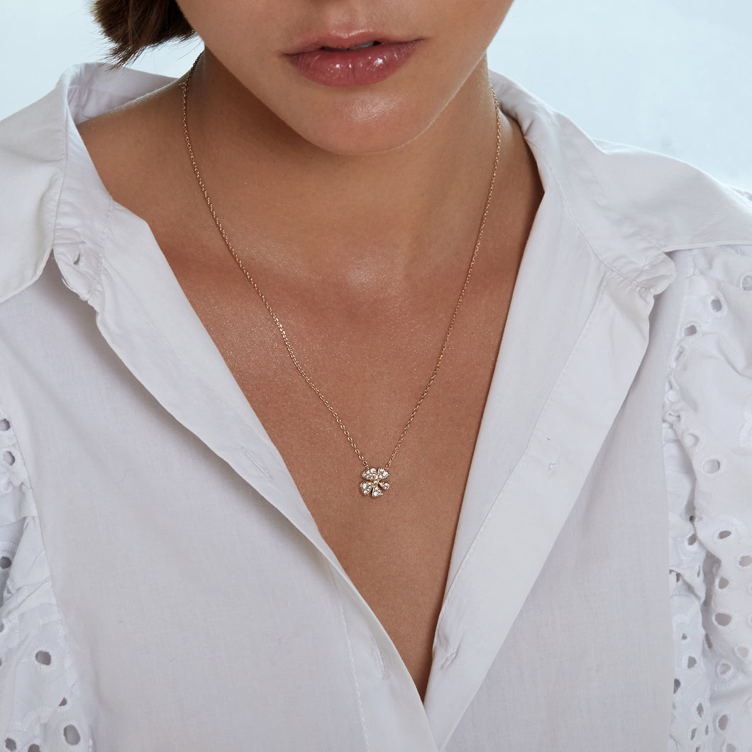 Collar FLOR ZIRCONIA